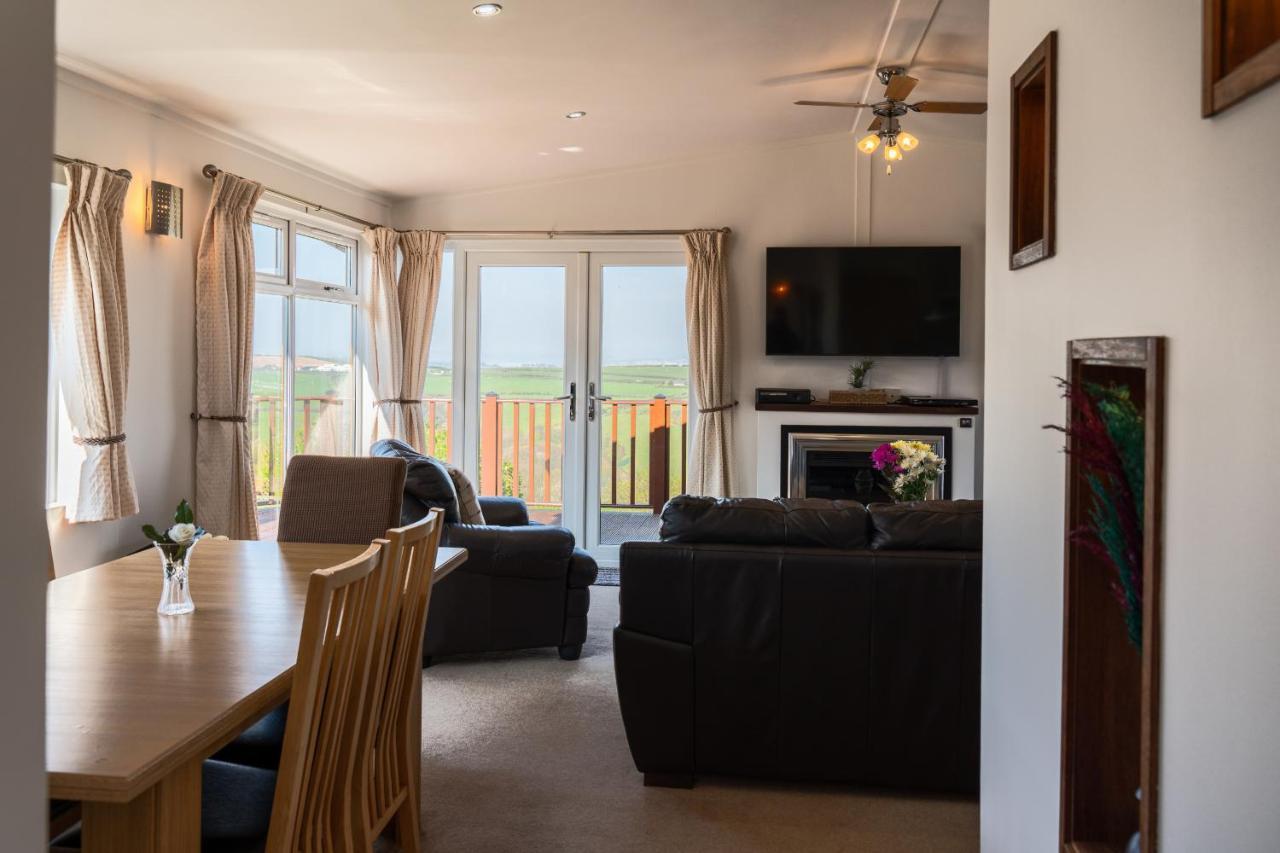 Finest Retreats - Serendipity Lodge Torpoint Luaran gambar