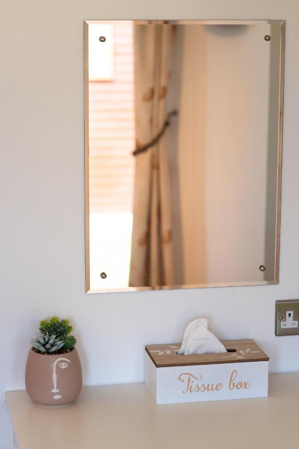 Finest Retreats - Serendipity Lodge Torpoint Luaran gambar