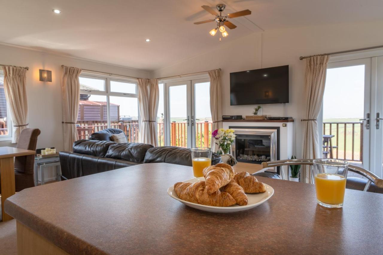 Finest Retreats - Serendipity Lodge Torpoint Luaran gambar